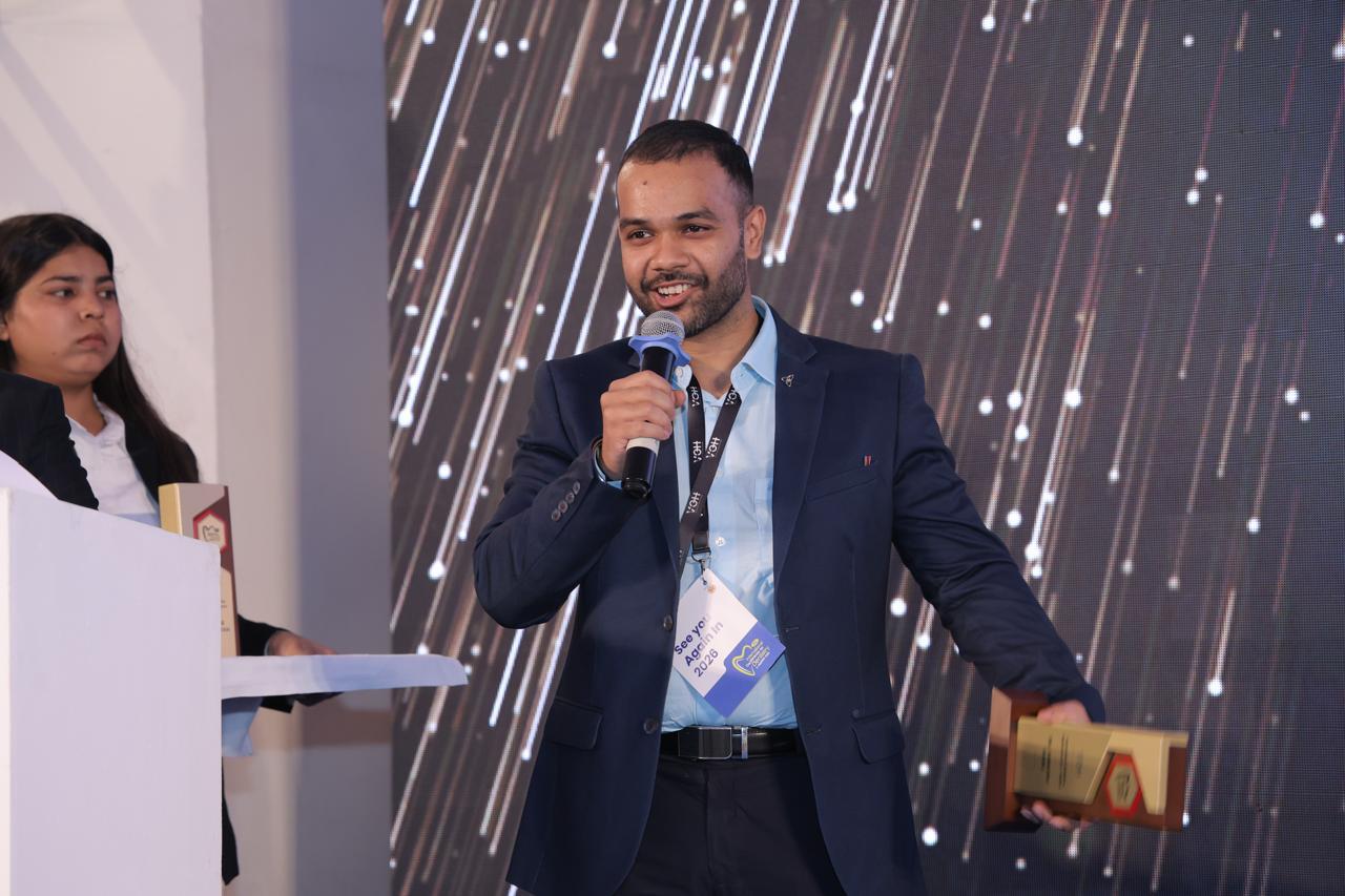 WhatsApp Image 2025-11-10 at 09.39.38